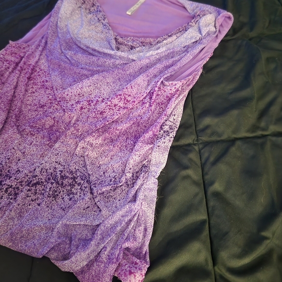 Purple Sleeveless Women's Top - Picture 5 of 5